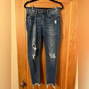 Judy Blue Distressed Straight Fit women’s jeans